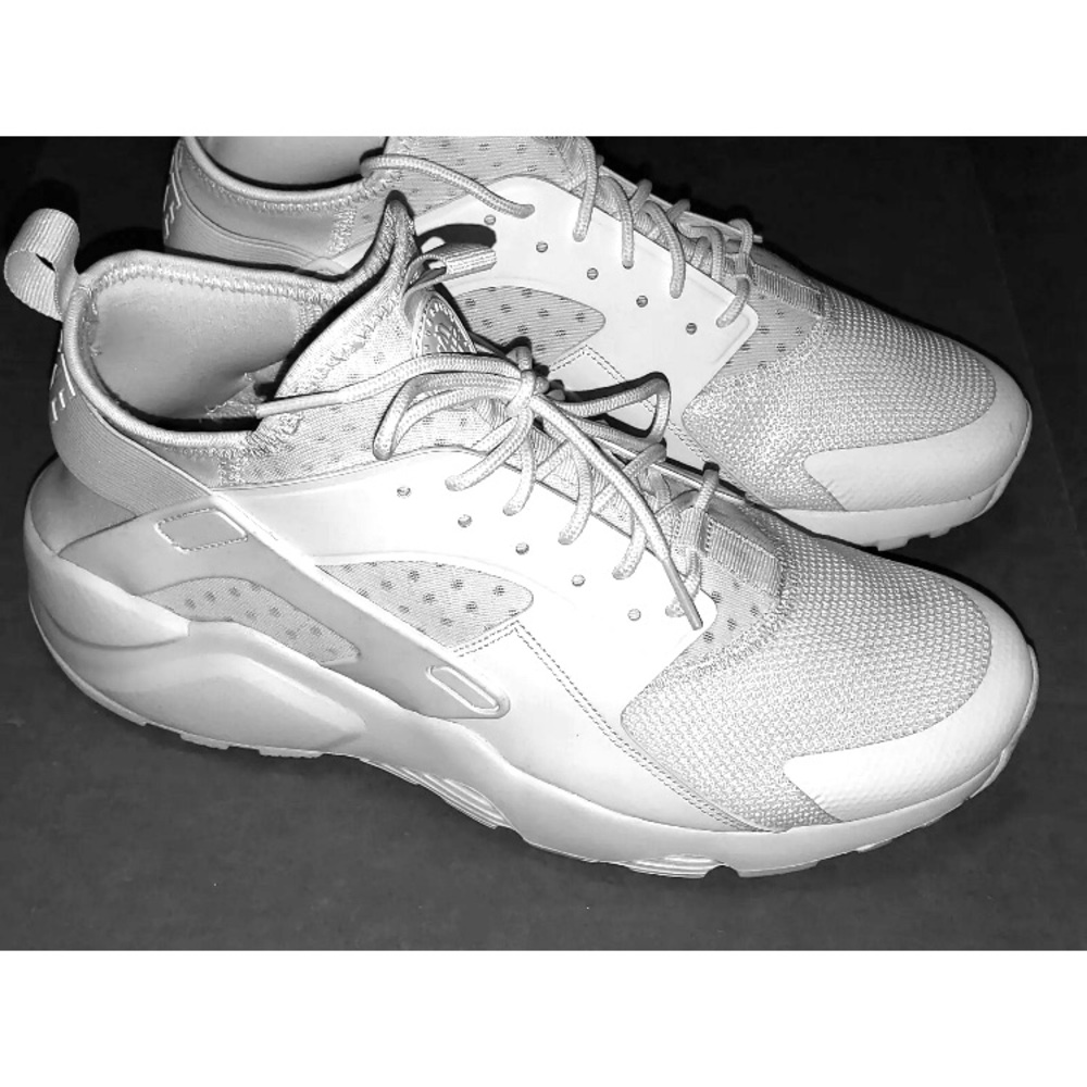 ✯NIKE AIR HUARACHE ULTRA ✯ ALL WHITE ✯ SIZE 10.5 ✯